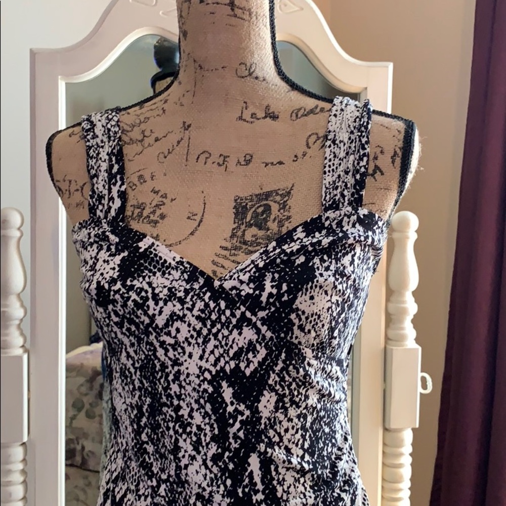 Dress from Cache - Picture 2 of 3